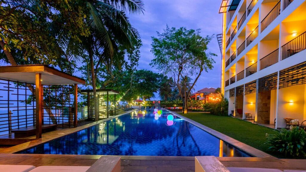 ASTON Anyer Beach Hotel – West Java - Susann - theagencyrm