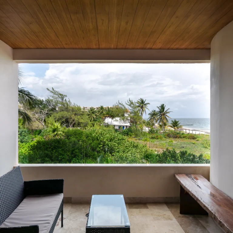 NALU BEACHFRONT CONDOS UNIT 102-04