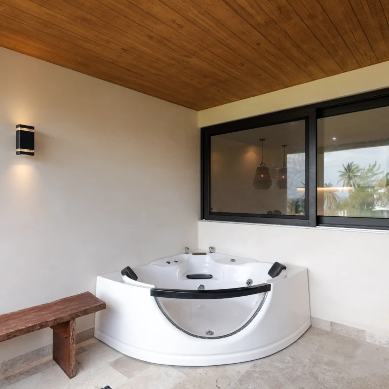 NALU BEACHFRONT CONDOS UNIT 102-05