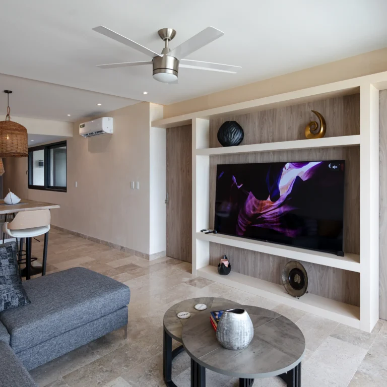 NALU BEACHFRONT CONDOS UNIT 102-12