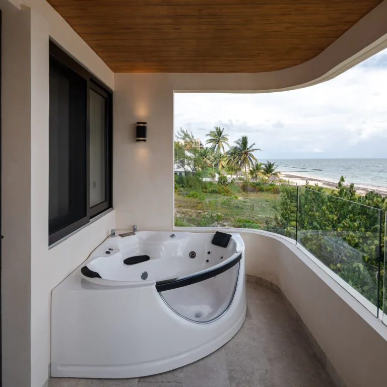 NALU BEACHFRONT CONDOS UNIT 102-25-2